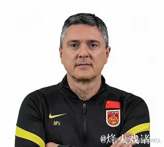 国足希望之星28岁国脚宣布告别河南队!新东家呼之欲出 国足希望之星28岁国脚宣布告别河南队!新东家呼之欲出